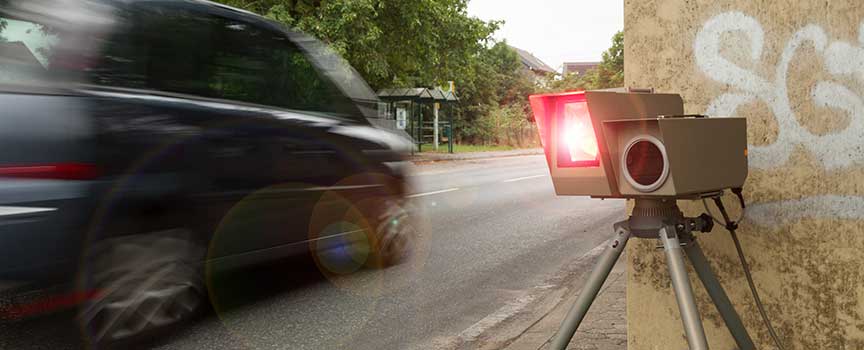 Blitzerfoto anfordern und prüfen: Ist das Beweisfoto ungültig?